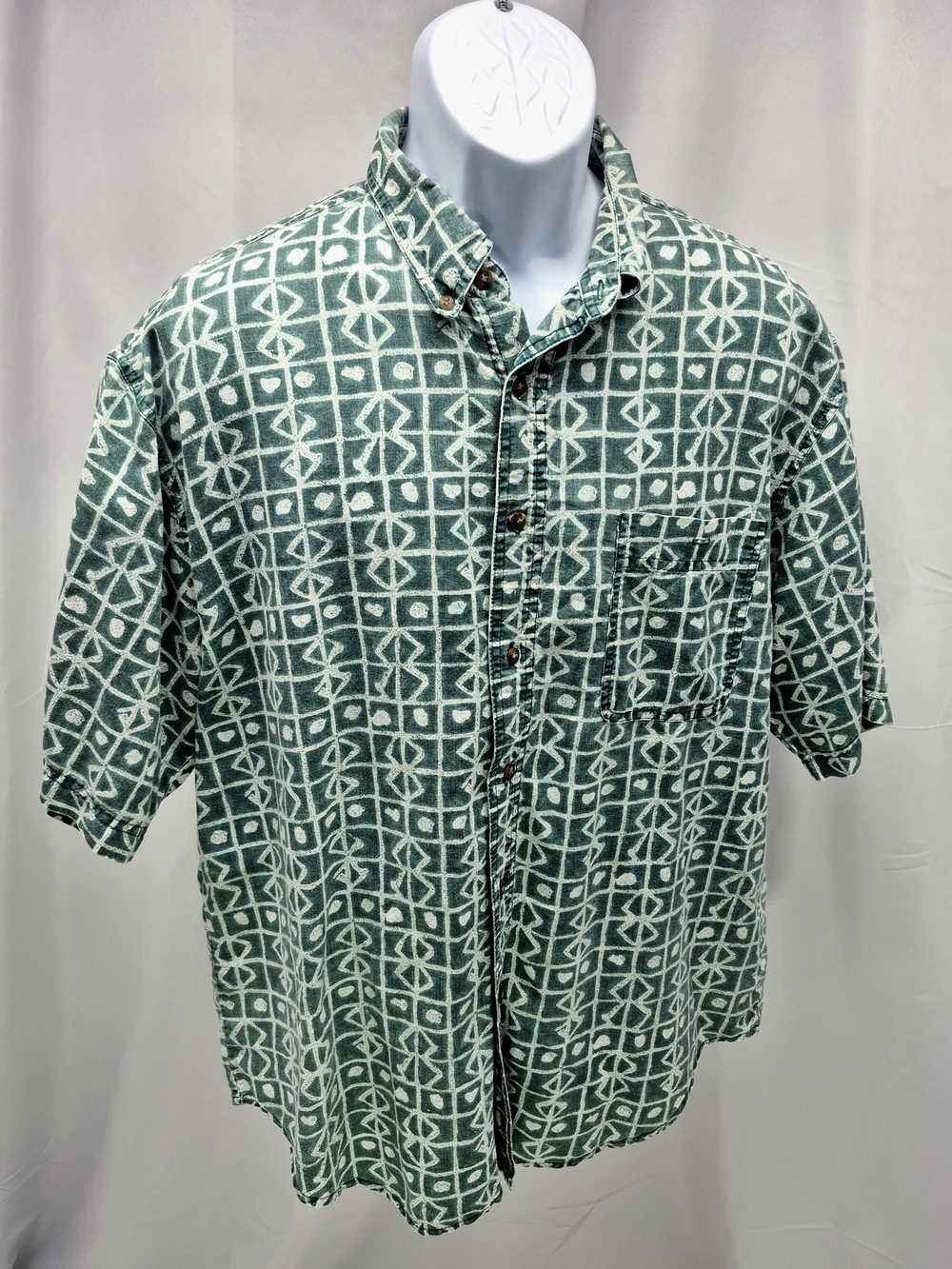 NWOT Bugle Boy Vintage XL Green Tapa Tribal Geometric Hawaiian Resort Shirt XL